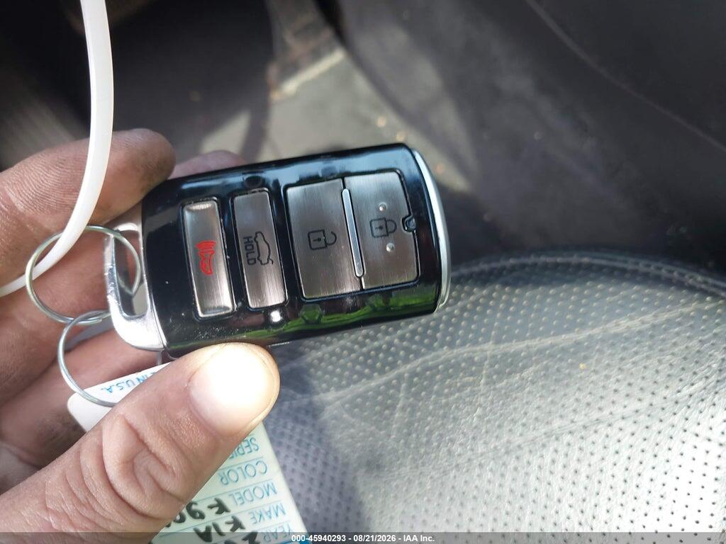 KNALW4D43F6017555 2015 KIA K900 photo no. 11