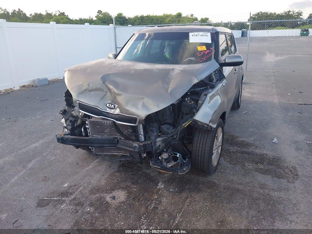 KNDJN2A2XG7314015 2016 KIA SOUL photo no. 2
