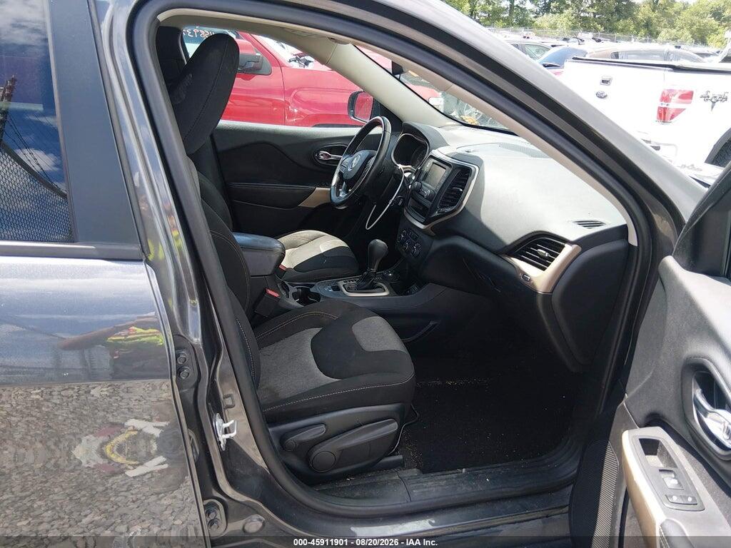 1C4PJMCB1JD501733 2018 JEEP CHEROKEE photo no. 5
