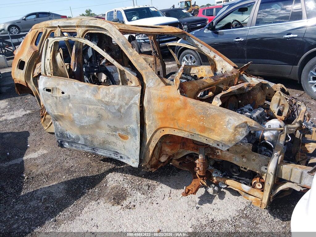 3C4NJDDB2JT264329 2018 JEEP COMPASS photo no. 1