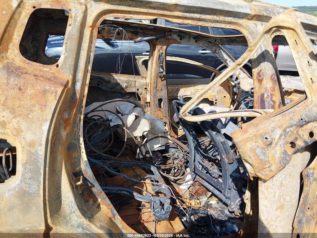 3C4NJDDB2JT264329 2018 JEEP COMPASS photo no. 8