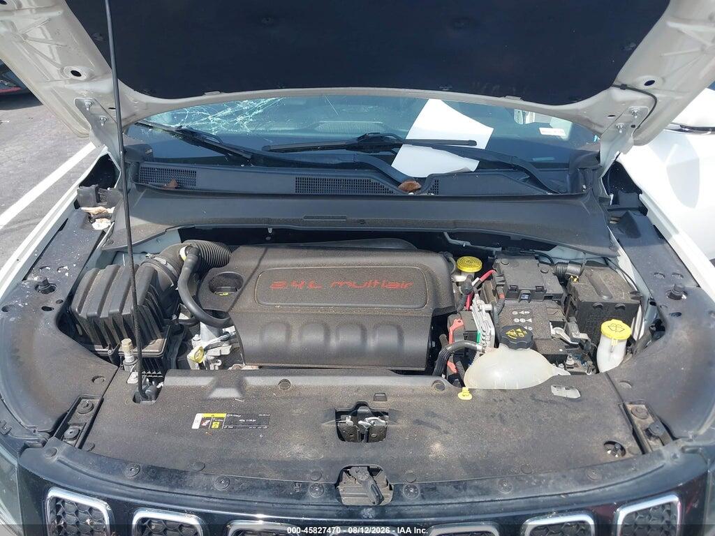 3C4NJDCB1JT266378 2018 JEEP COMPASS photo no. 10