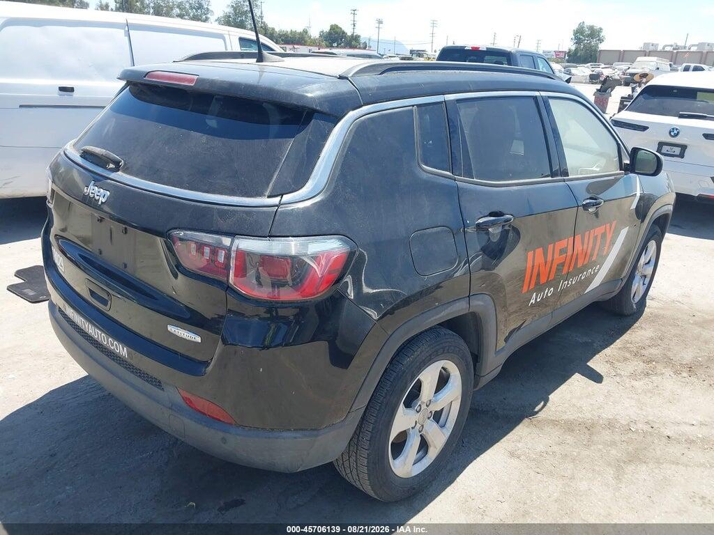3C4NJCBB6JT271460 2018 JEEP COMPASS photo no. 4