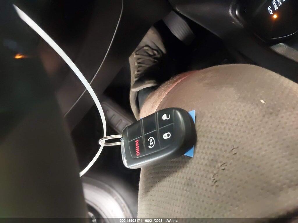 ZACCJBBB0JPJ11127 2018 JEEP RENEGADE photo no. 11