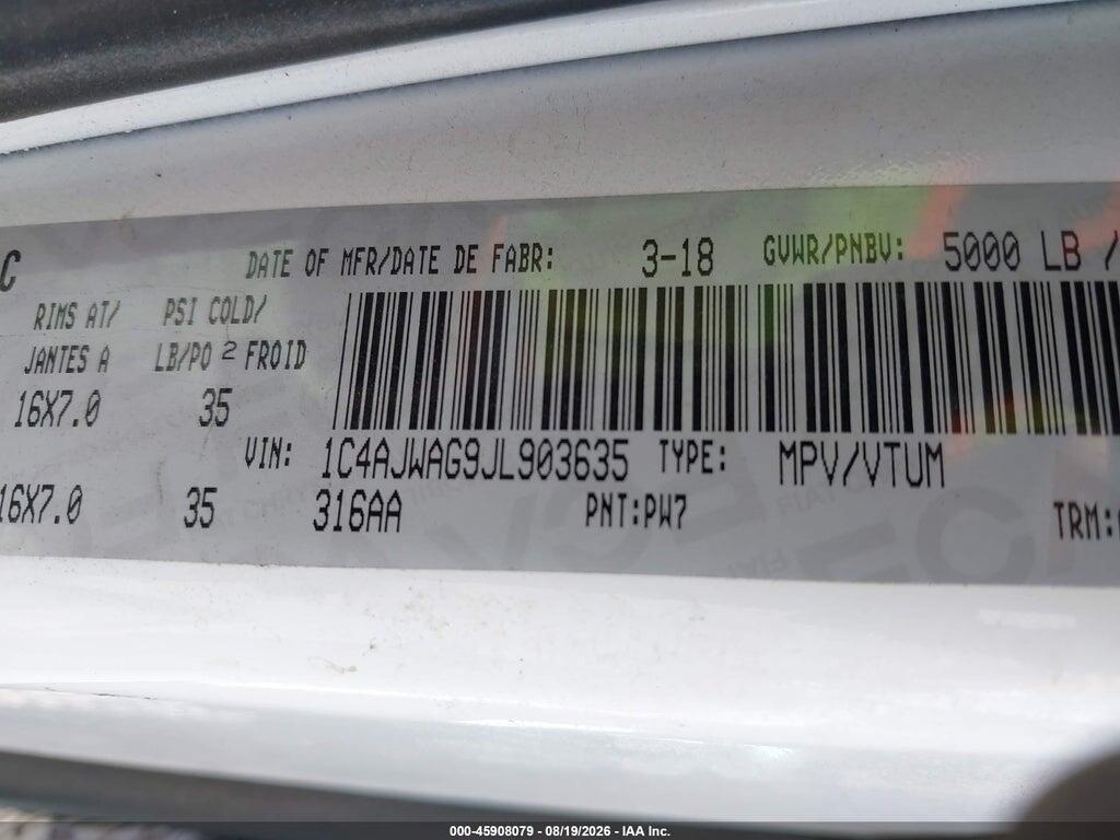 1C4AJWAG9JL903635 2018 JEEP WRANGLER JK photo no. 9