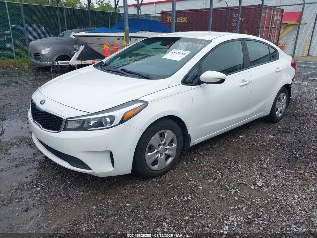 3KPFK4A78HE086278 2017 KIA FORTE photo no. 2
