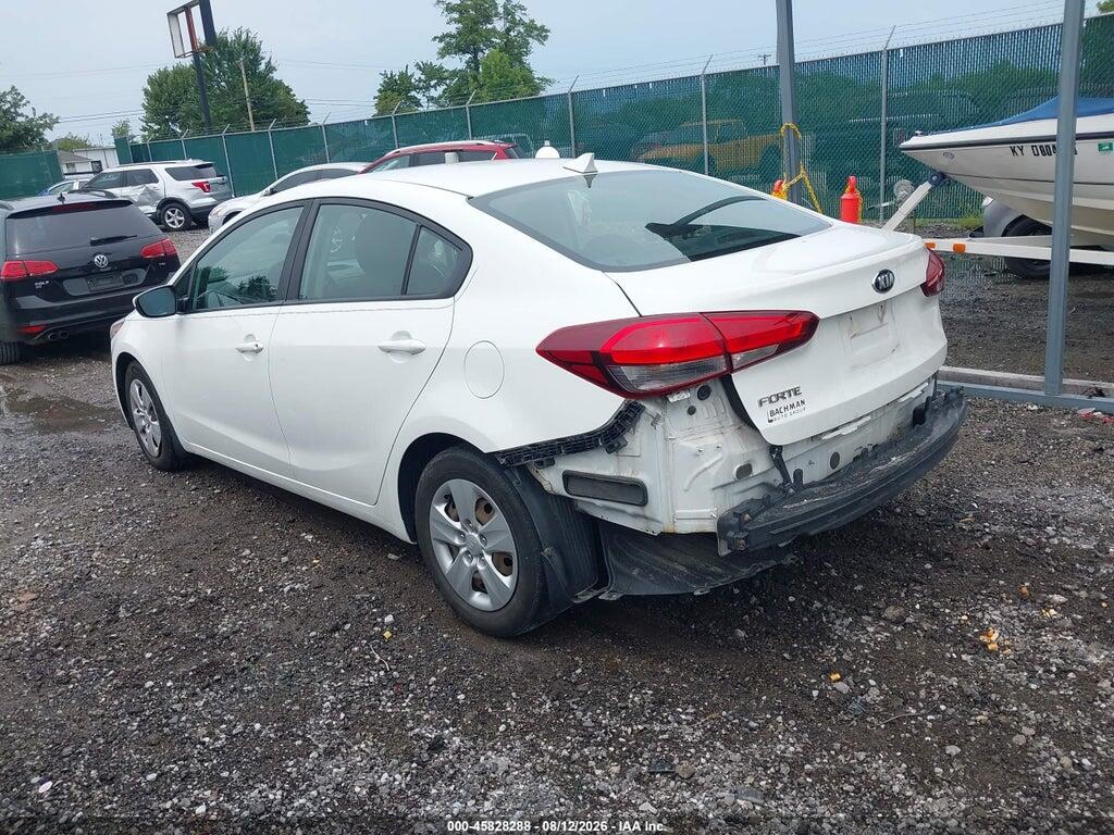 3KPFK4A78HE086278 2017 KIA FORTE photo no. 3