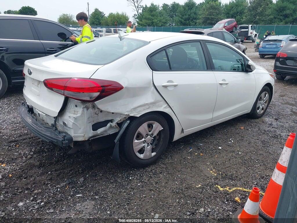3KPFK4A78HE086278 2017 KIA FORTE photo no. 4