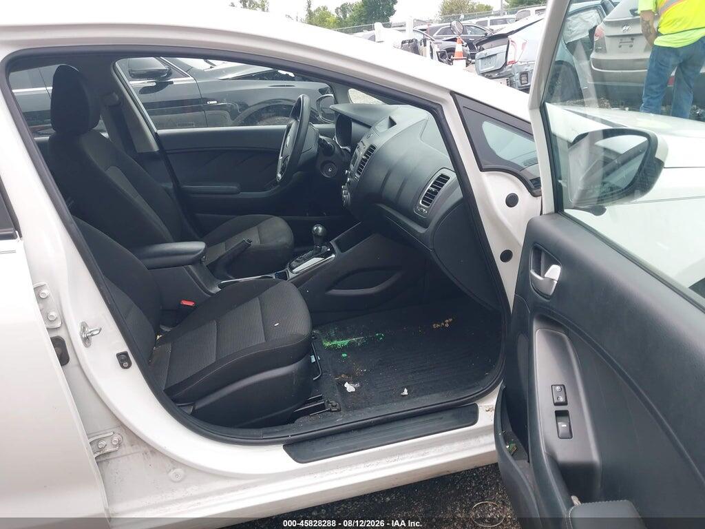 3KPFK4A78HE086278 2017 KIA FORTE photo no. 5