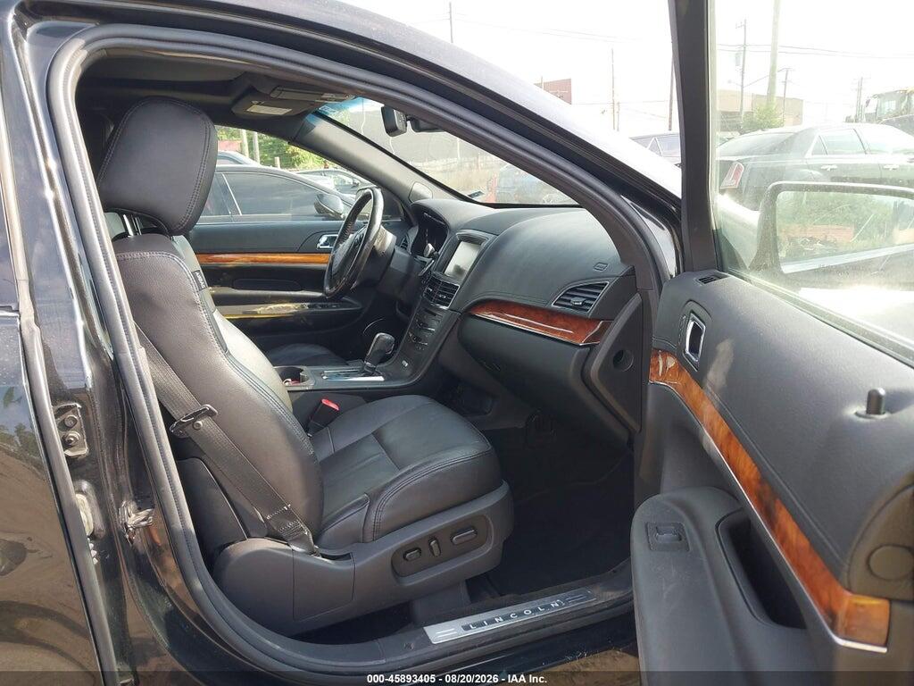 2LMHJ5NKXFBL04659 2015 LINCOLN MKT photo no. 5