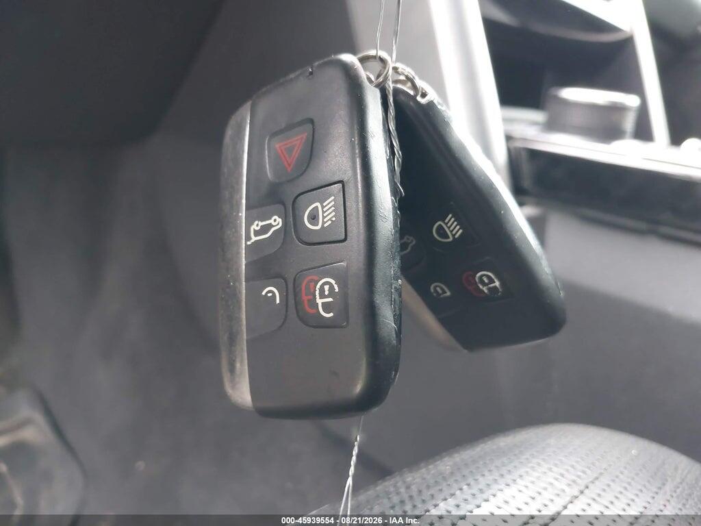 SALRRBBV7HA046909 2017 LAND ROVER DISCOVERY photo no. 11