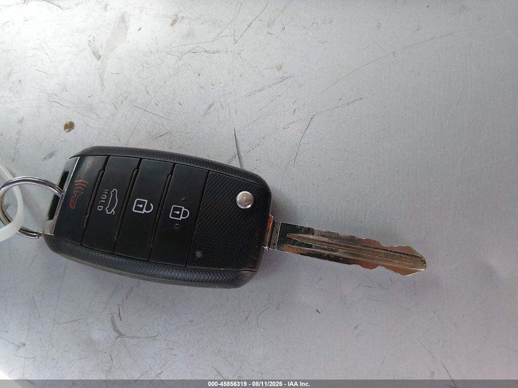 3KPFL4A71JE275518 2018 KIA FORTE photo no. 11