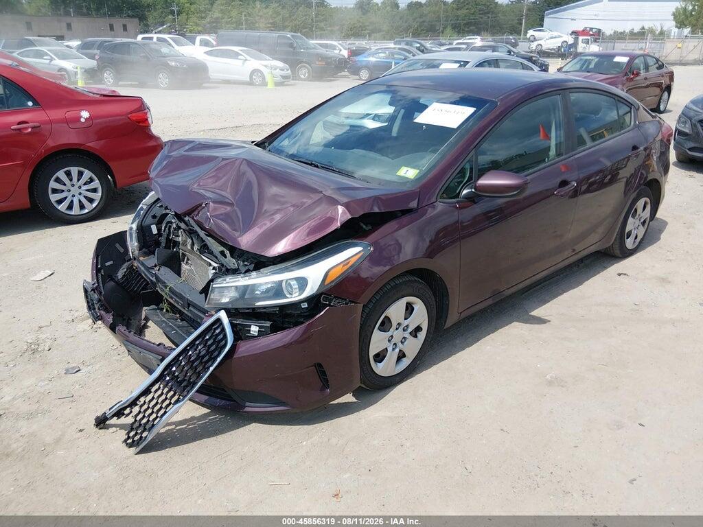 3KPFL4A71JE275518 2018 KIA FORTE photo no. 2