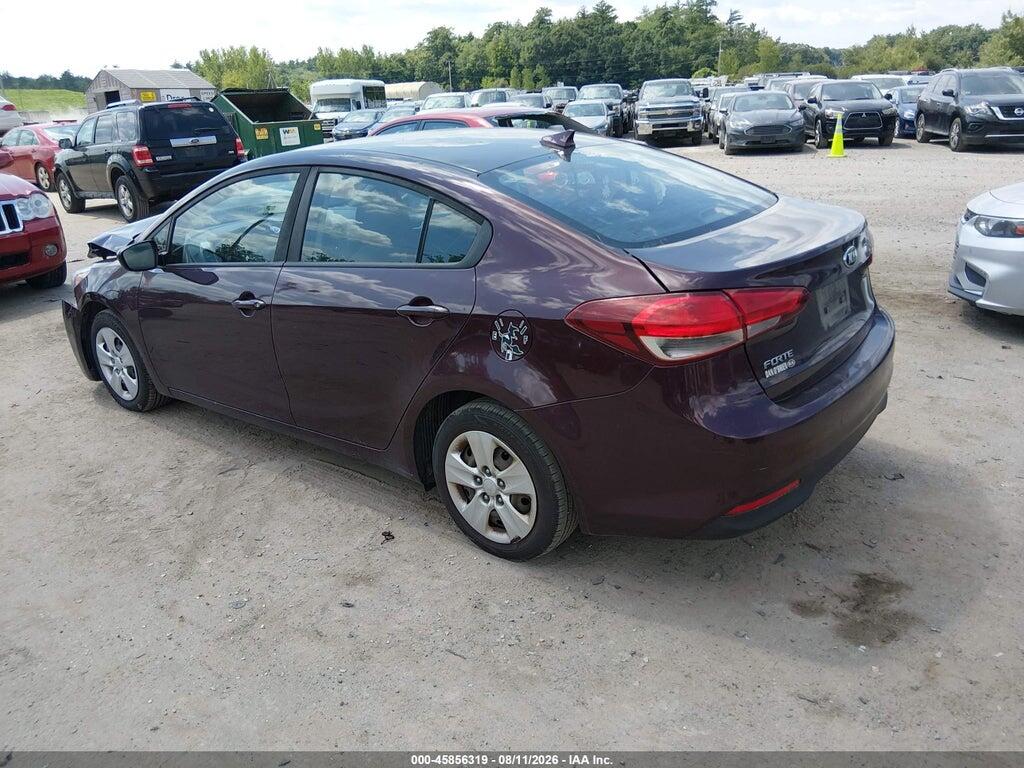 3KPFL4A71JE275518 2018 KIA FORTE photo no. 3