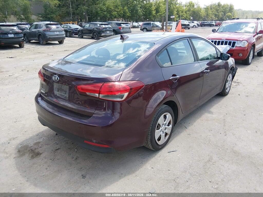 3KPFL4A71JE275518 2018 KIA FORTE photo no. 4