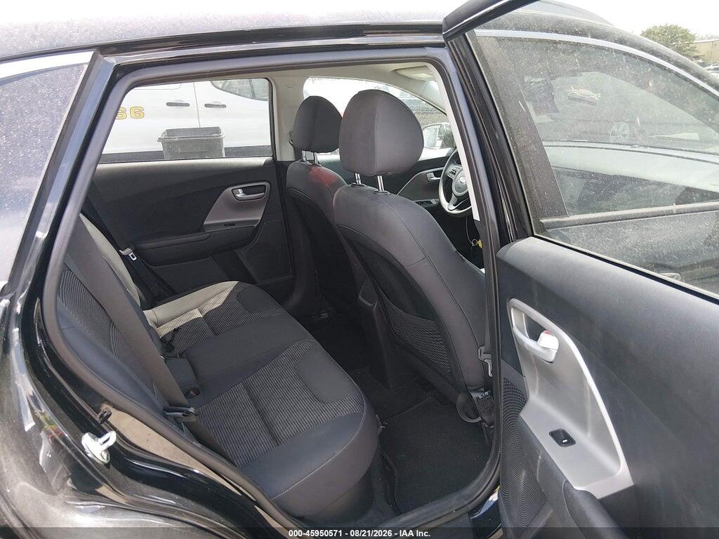 KNDCB3LC8J5119367 2018 KIA NIRO photo no. 8