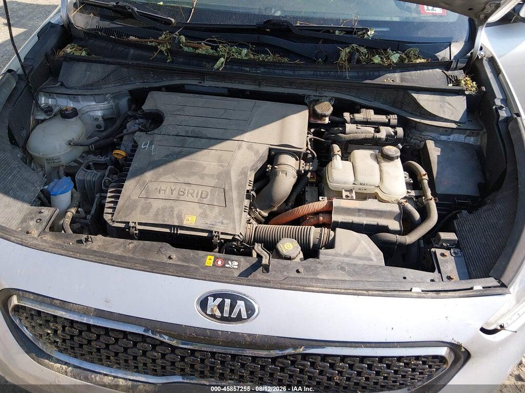 KNDCB3LC6J5110330 2018 KIA NIRO photo no. 10