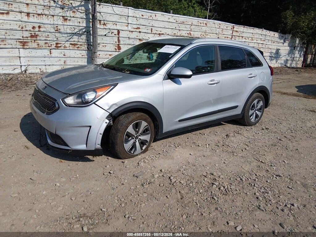 KNDCB3LC6J5110330 2018 KIA NIRO photo no. 2
