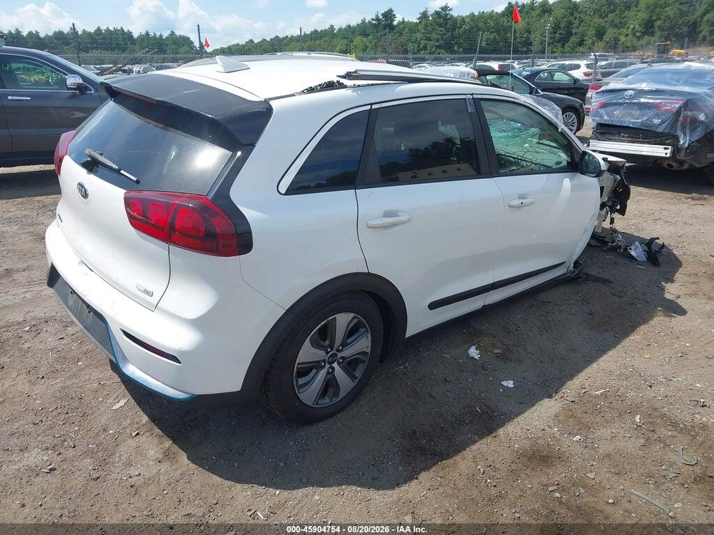 KNDCM3LD4J5156810 2018 KIA NIRO PLUG-IN HYBRID photo no. 4