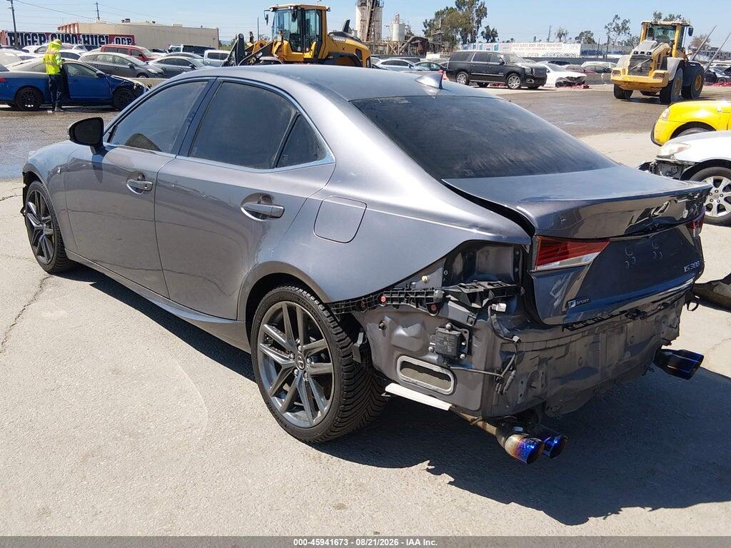 JTHBA1D26J5072587 2018 LEXUS IS 300 photo no. 3
