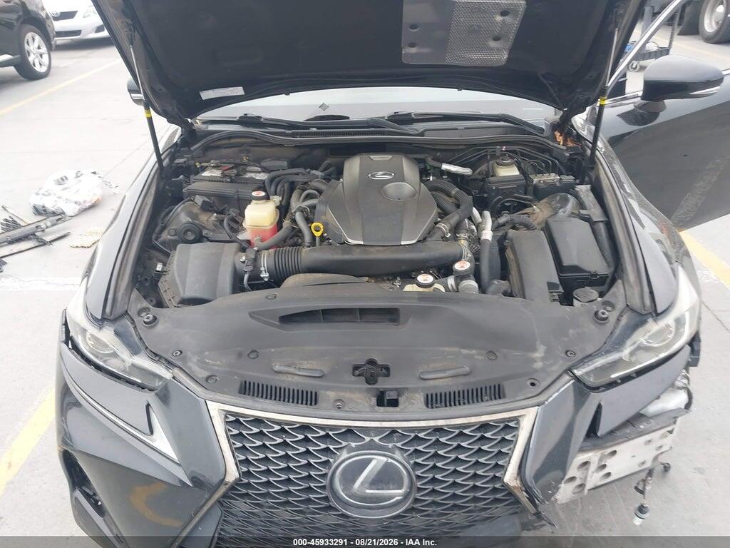 JTHBA1D28J5073708 2018 LEXUS IS 300 photo no. 10