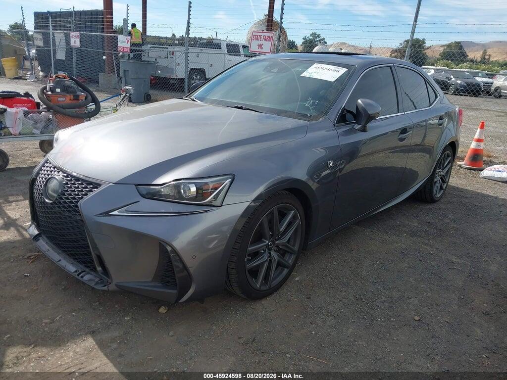 JTHBA1D2XJ5082071 2018 LEXUS IS 300 photo no. 2