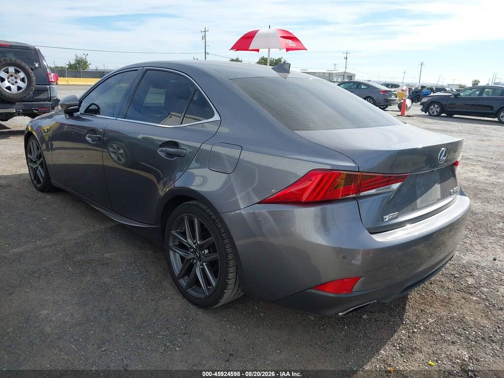 JTHBA1D2XJ5082071 2018 LEXUS IS 300 photo no. 3