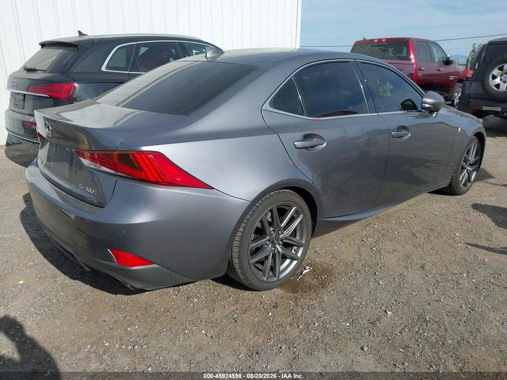 JTHBA1D2XJ5082071 2018 LEXUS IS 300 photo no. 4