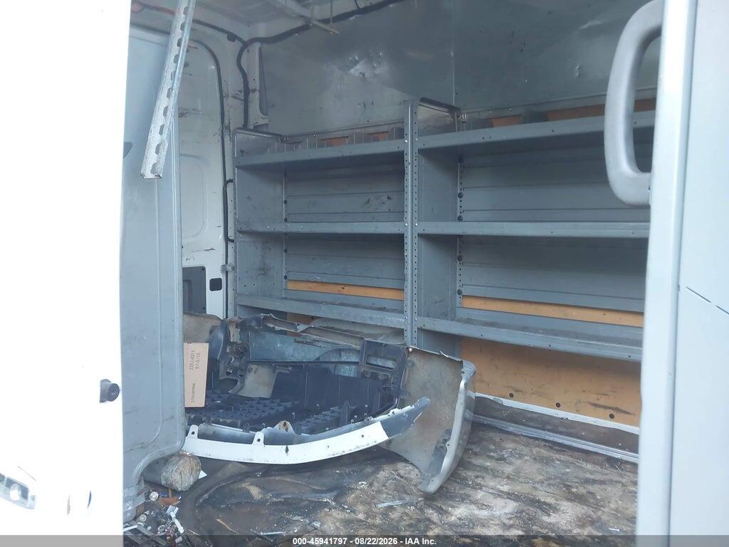 1N6AF0LY6GN804804 2016 NISSAN NV CARGO NV2500 HD photo no. 8