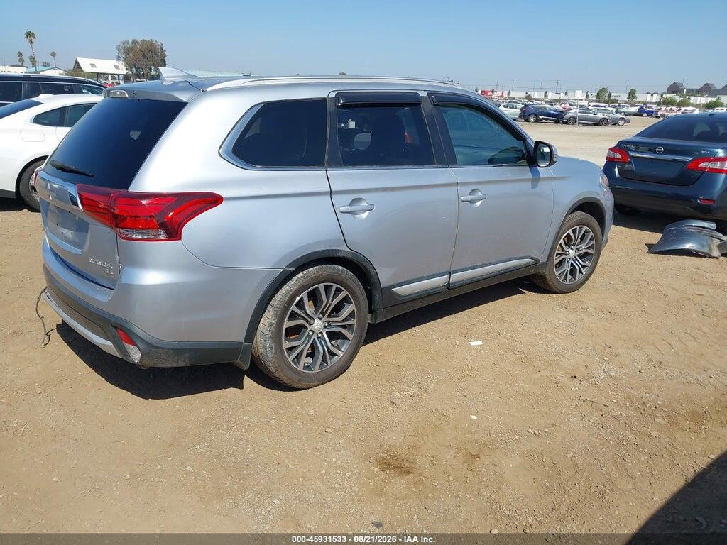 JA4AD3A34HZ041686 2017 MITSUBISHI OUTLANDER photo no. 4