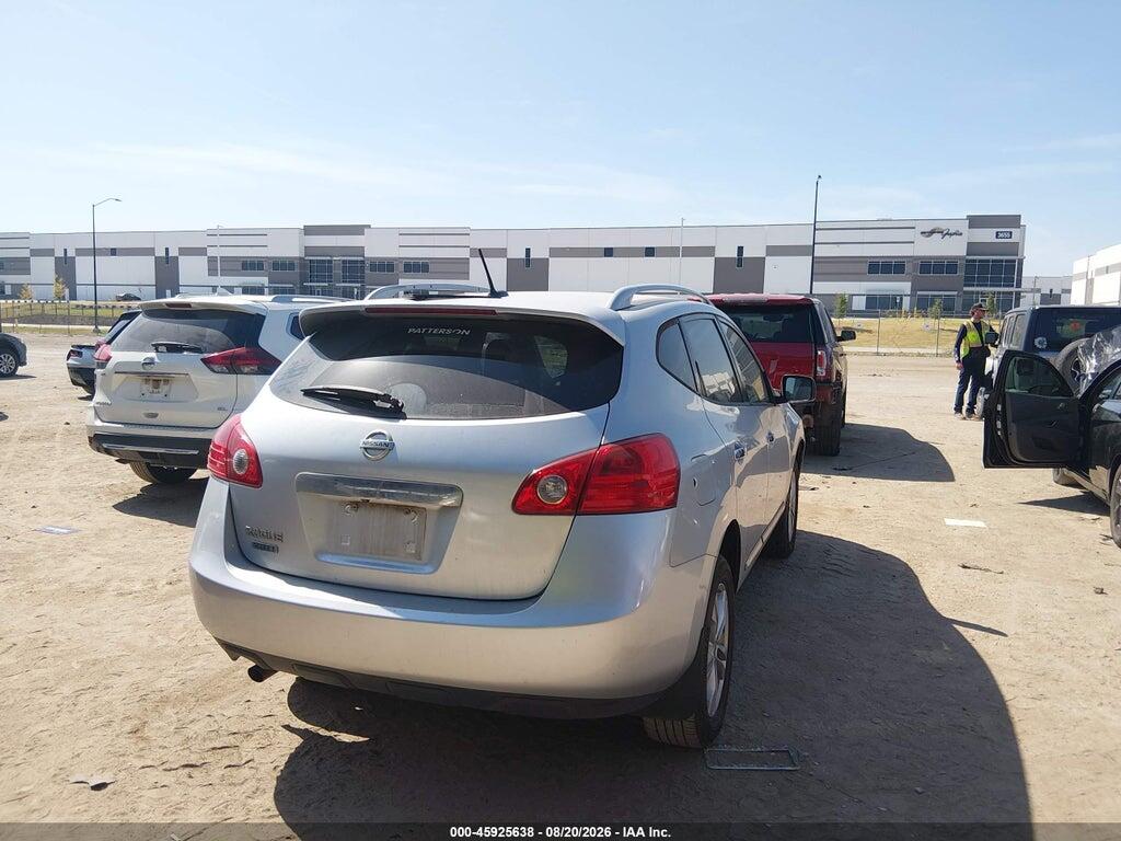 JN8AS5MT9FW674819 2015 NISSAN ROGUE SELECT photo no. 4