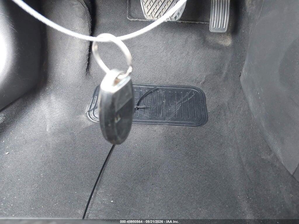 JN8AF5MR3HT703857 2017 NISSAN JUKE photo no. 11