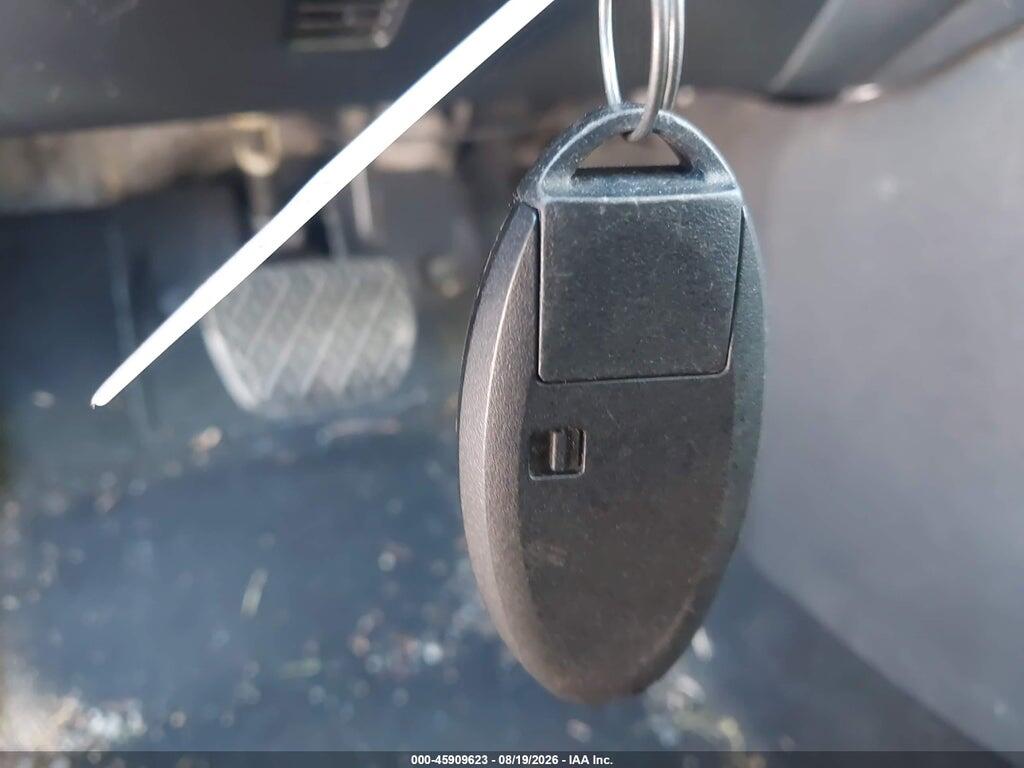 JN8AF5MR3HT704250 2017 NISSAN JUKE photo no. 11