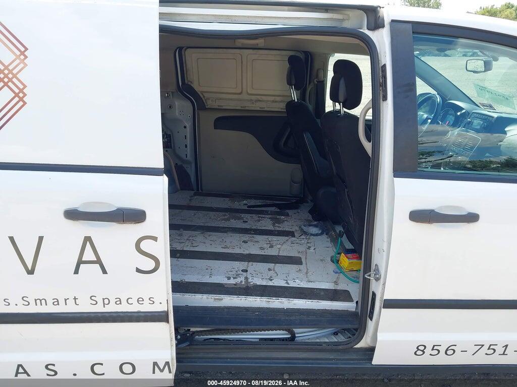 2C4JRGAG6FR568220 2015 RAM CARGO photo no. 3