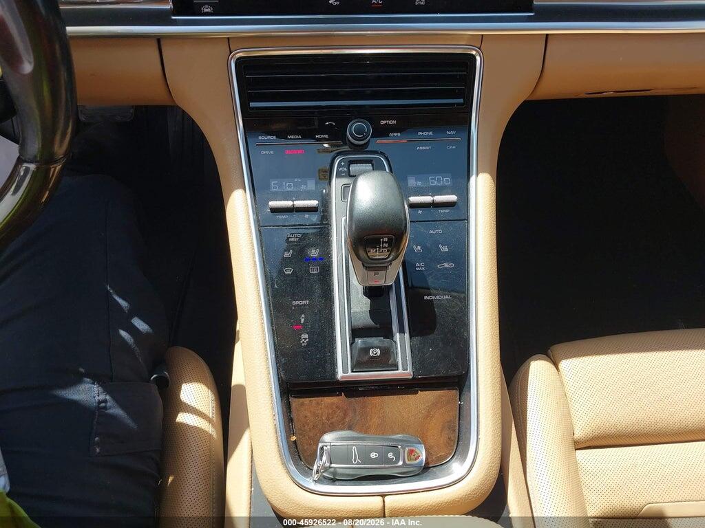 WP0AA2A70HL101915 2017 PORSCHE PANAMERA photo no. 11