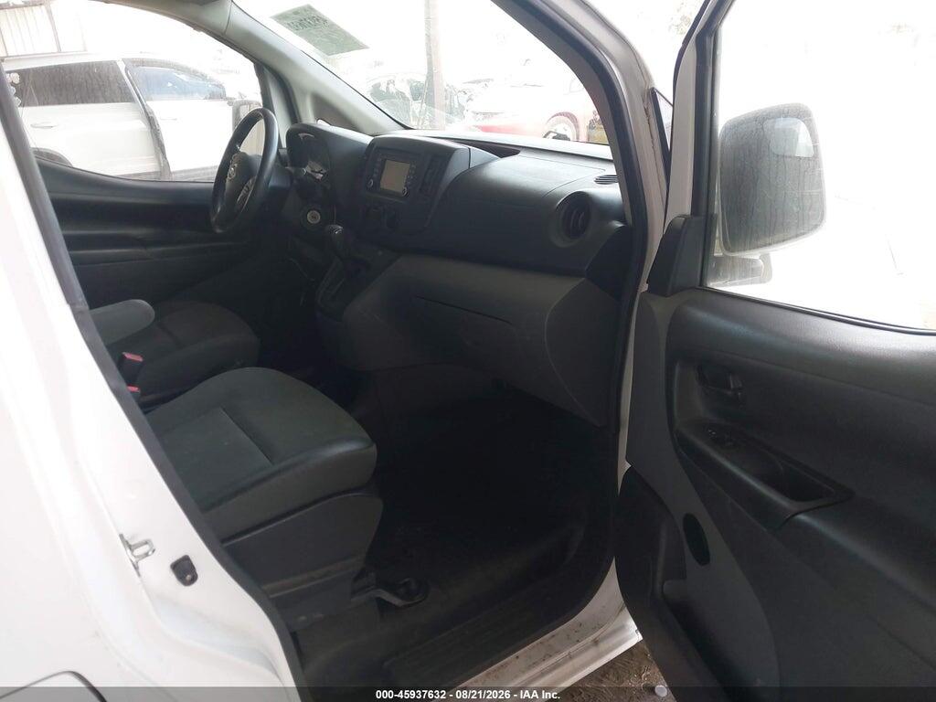 3N6CM0KN6JK690225 2018 NISSAN NV200 photo no. 5