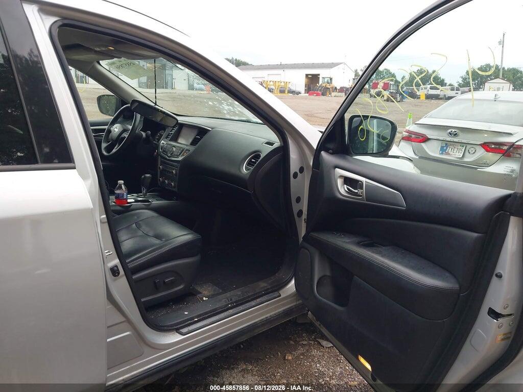 5N1DR2MN8JC635732 2018 NISSAN PATHFINDER photo no. 5