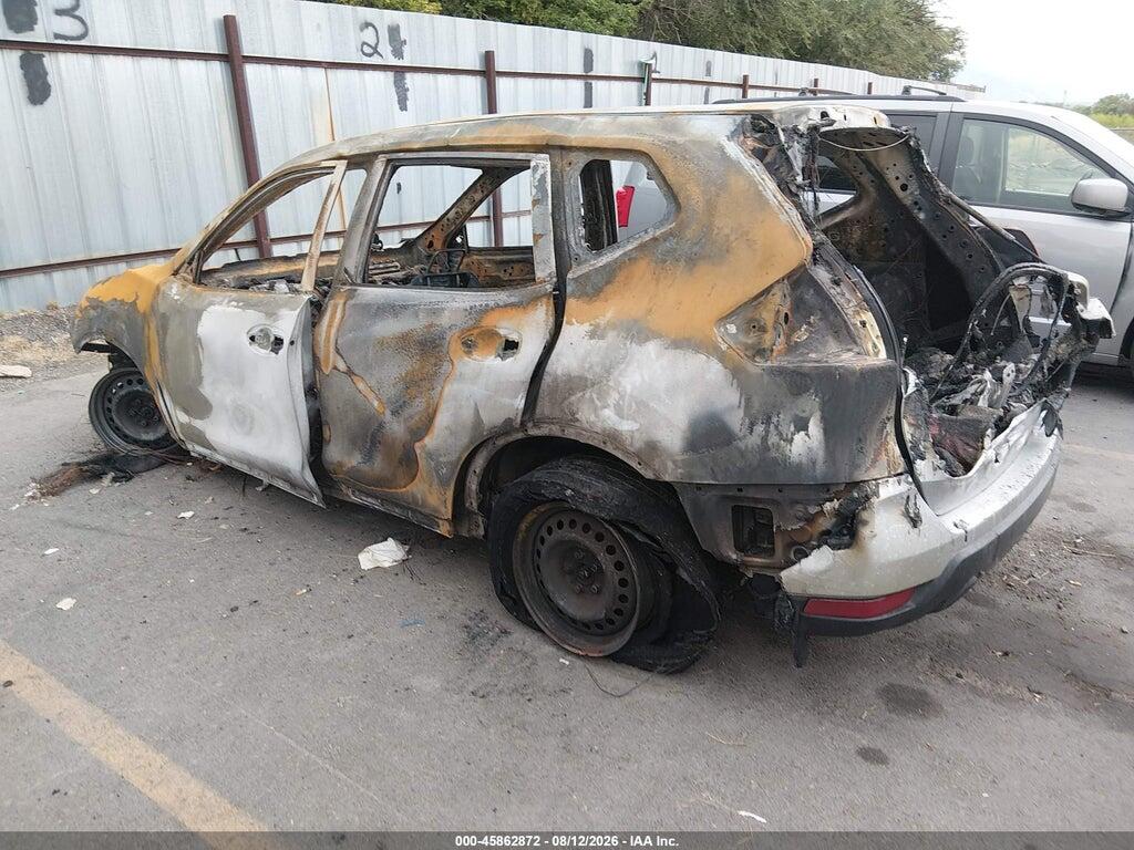 KNMAT2MVXJP536332 2018 NISSAN ROGUE photo no. 3