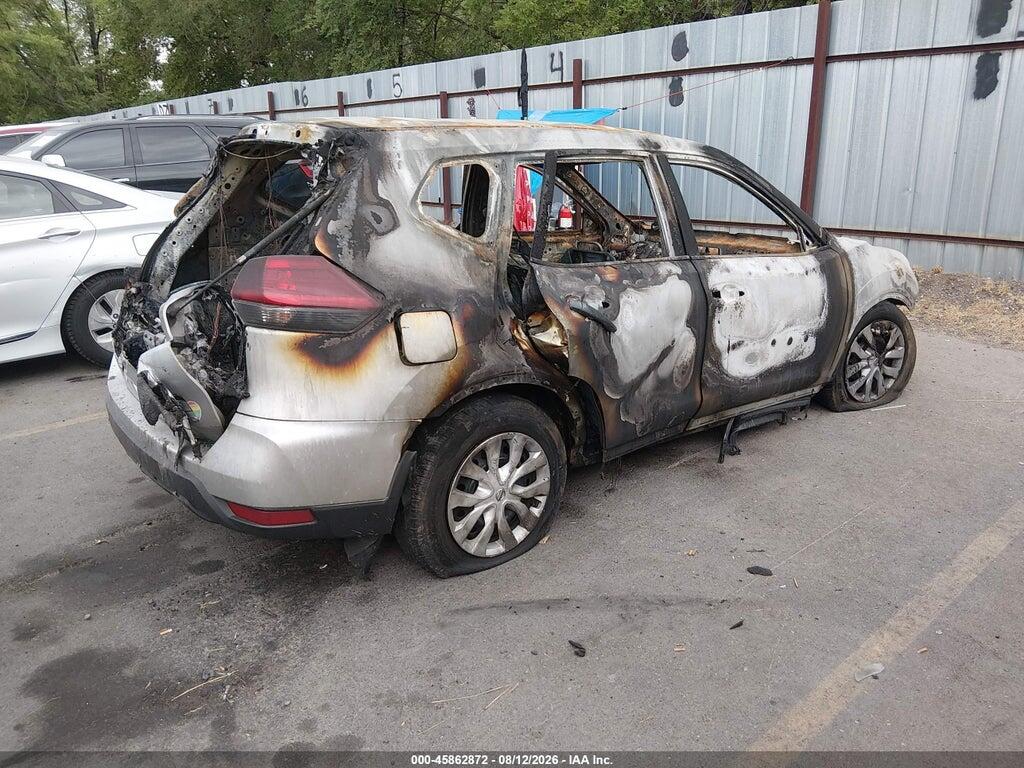KNMAT2MVXJP536332 2018 NISSAN ROGUE photo no. 4