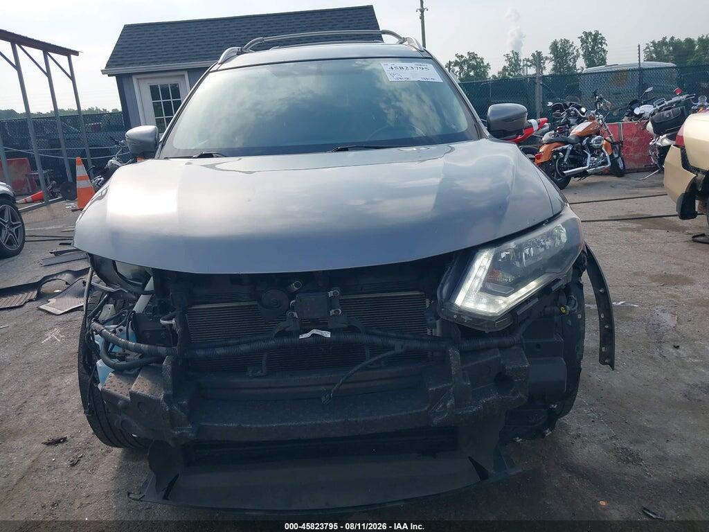 KNMAT2MV9JP553588 2018 NISSAN ROGUE photo no. 6