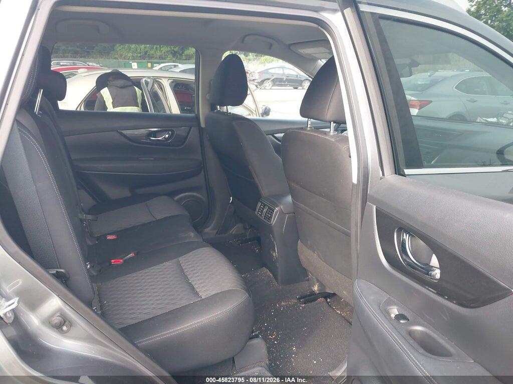 KNMAT2MV9JP553588 2018 NISSAN ROGUE photo no. 8