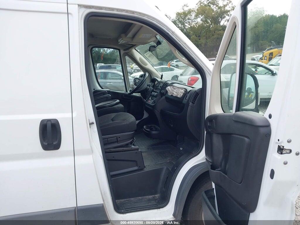 3C6TRVBG0HE543885 2017 RAM PROMASTER 1500 photo no. 5