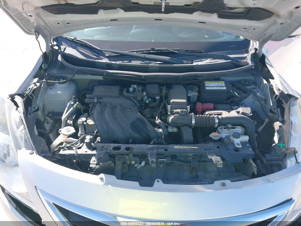3N1CN7AP5JL885080 2018 NISSAN VERSA photo no. 10