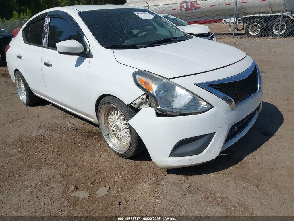 3N1CN7AP6JL864982 2018 NISSAN VERSA photo no. 12
