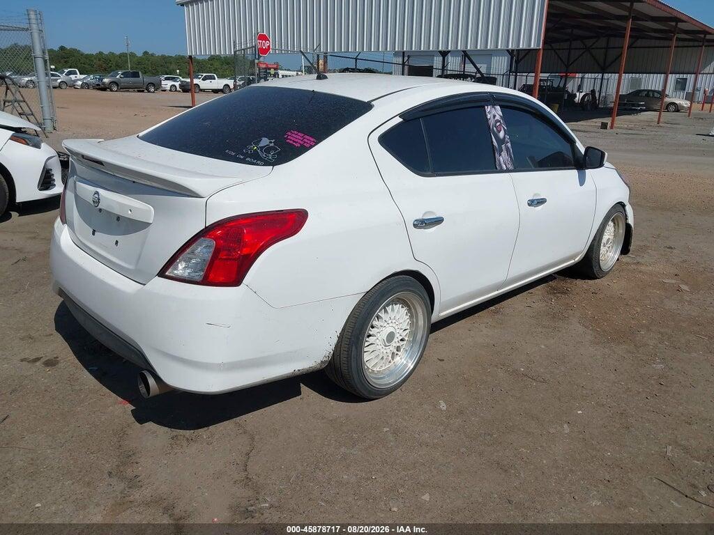 3N1CN7AP6JL864982 2018 NISSAN VERSA photo no. 4