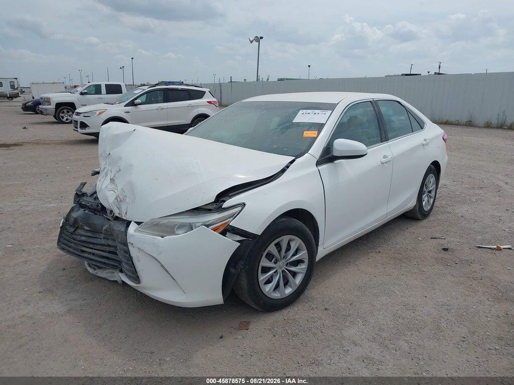 4T4BF1FK3FR477028 2015 TOYOTA CAMRY photo no. 2