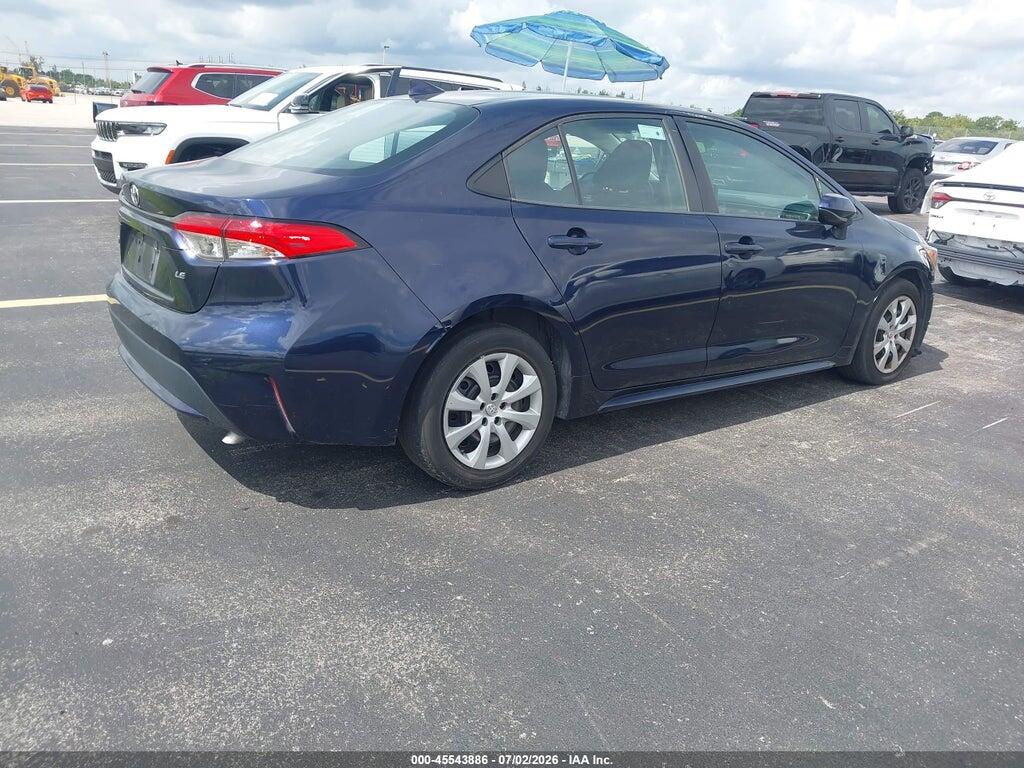 5YFEPMAE7NP284064 2022 TOYOTA COROLLA photo no. 4