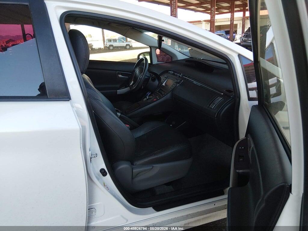 JTDKN3DU6F1908545 2015 TOYOTA PRIUS photo no. 5