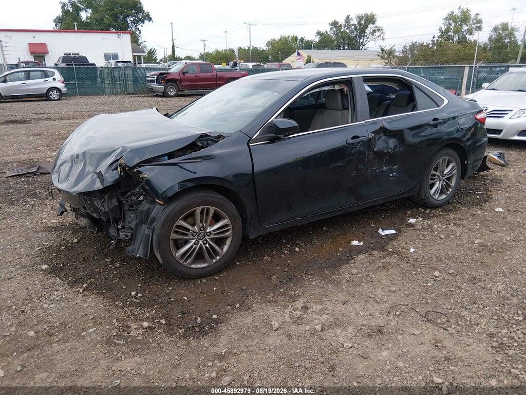 4T1BF1FK6GU244918 2016 TOYOTA CAMRY photo no. 2