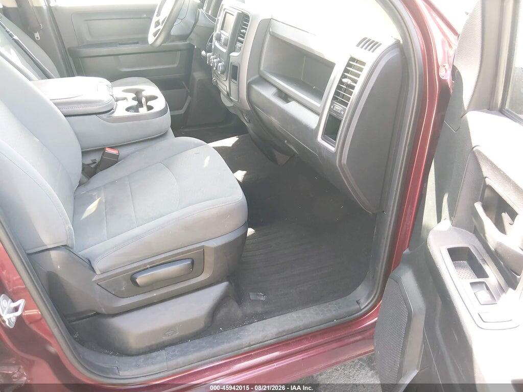 1C6RR7FG5JS269974 2018 RAM 1500 photo no. 5